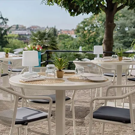 Hotel Nh Carpegna