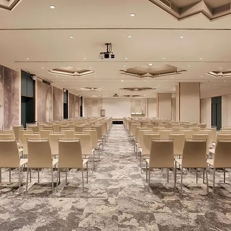 Hotel Nh Carpegna