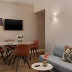 Nh Carpegna Hotel 4*