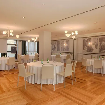 מלון Nh Carpegna