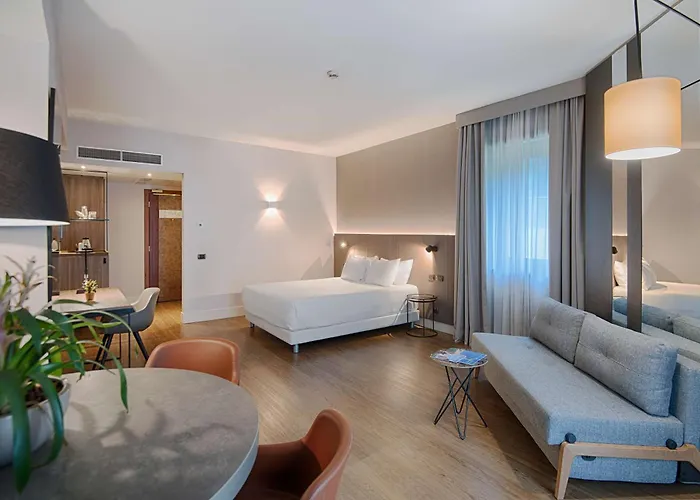 Hotel Nh Carpegna