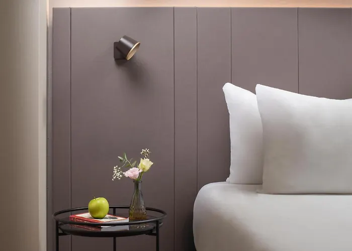 Hotel Nh Carpegna 4*